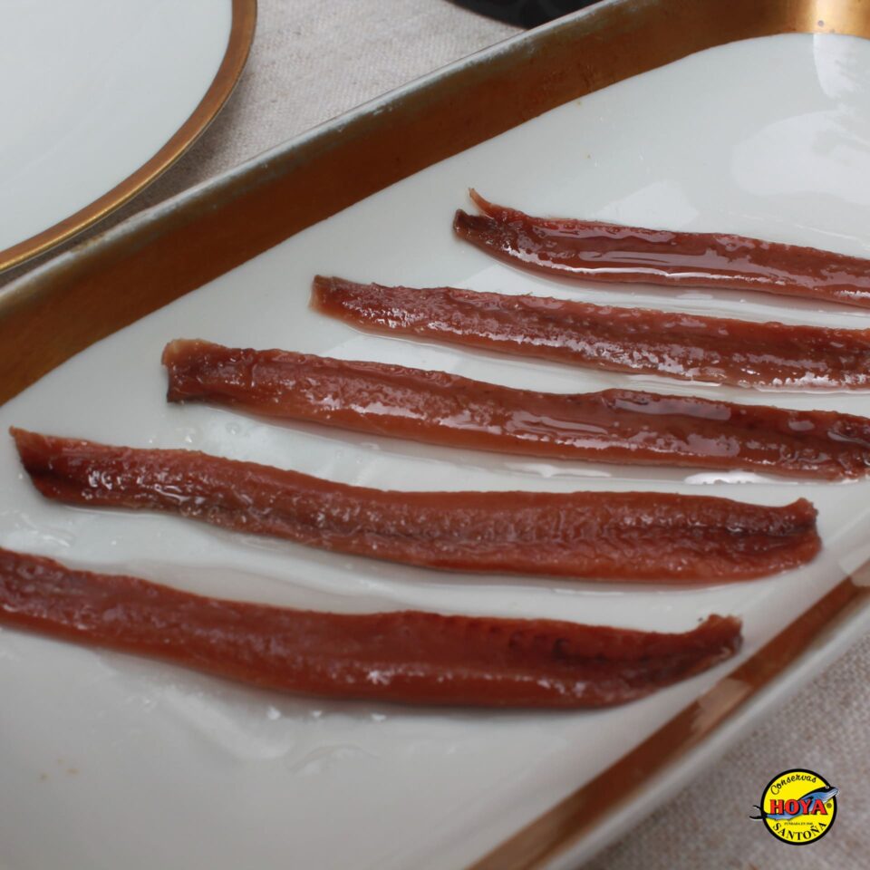 Anchoas del Cantábrico en aceite de oliva HOYA SERIE ORO 250g - Imagen 4